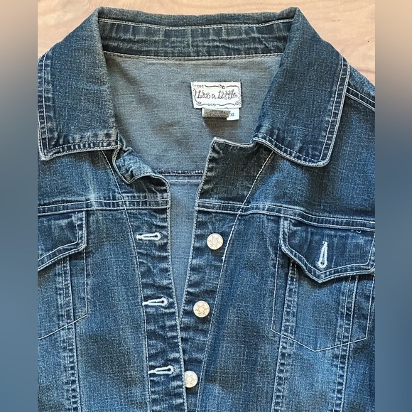 **24 HR CHRISTMAS SALE** VINTAGE SUPER CUTE FITTED MED DARK ROUNDED HEM EUC - Picture 3 of 9